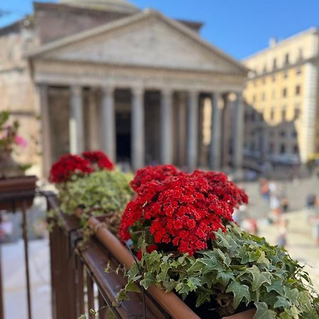 Pantheon Balcony Morgana Suite Rome Exterior photo